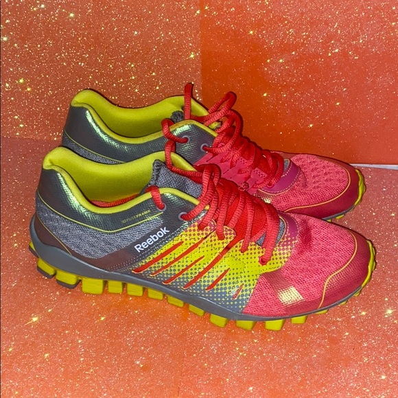 Women’s Reebok Sneakers - Picture 1 of 5